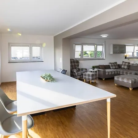 Stadthaus Neckarsulm Serviced Apartments - Penthouse Erlenbach Erlenbach  Exterior photo
